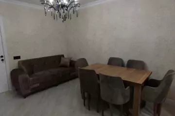 Satılır Köhnə Tikili Gənclikdə 