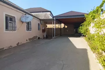 Satılır Həyət Evi 49-cu Məhəllədə