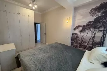Satılır Yeni Tikili Heydər əliyev Mərkəzində