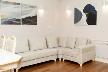 Aylıq Kirayə Yeni Tikili şərq Bazarında