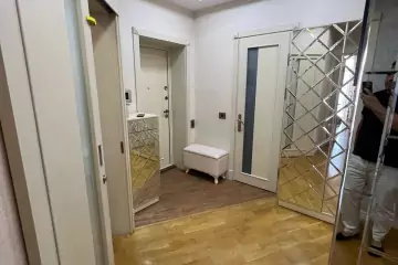 Aylıq Kirayə Yeni Tikili Ağ şəhər Kompleksində