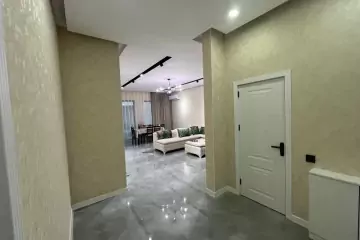 Satılır Bağ Evi şüvəlanda