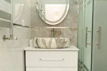 Aylıq Kirayə Yeni Tikili şərq Bazarında