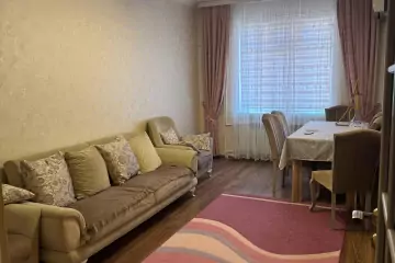 Aylıq Kirayə Köhnə Tikili Cavanşir Küçəsində
