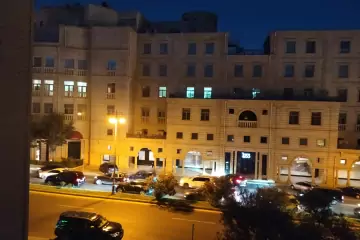Satılır Köhnə Tikili İzmir Parkı