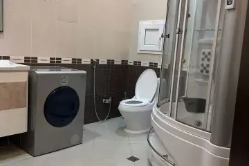 Aylıq Kirayə Yeni Tikili Mərkəzdə