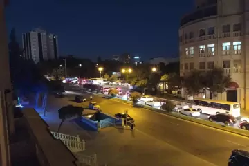 Satılır Köhnə Tikili İzmir Parkı