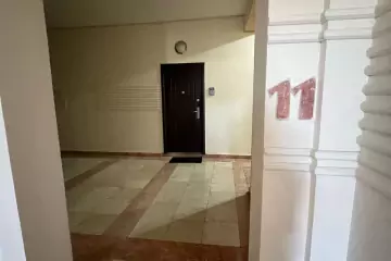 Aylıq Kirayə Yeni Tikili Mərkəzdə