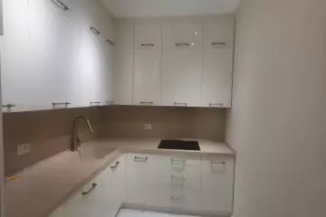 Satılır Yeni Tikili Elmler Akademiyasıda