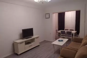 Satılır Köhnə Tikili İzmir Parkı