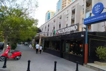 Satılır Köhnə Tikili İzmir Parkı