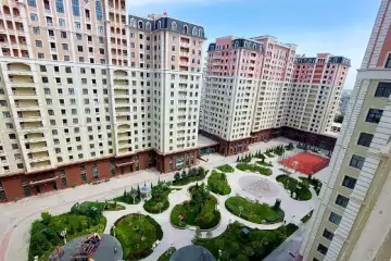 Satılır Yeni Tikili Elmler Akademiyasıda