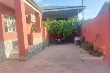 Satılır Həyət Evi Zabrat Qəsəbəsida