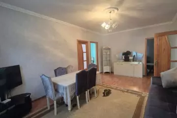 Satılır Həyət Evi Zabrat Qəsəbəsida