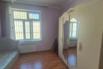 Satılır Həyət Evi Zabrat Qəsəbəsida