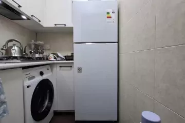 Satılır Köhnə Tikili Gənclikdə