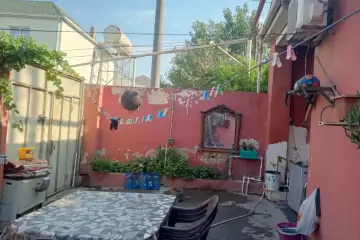 Satılır Həyət Evi Biləcəridə