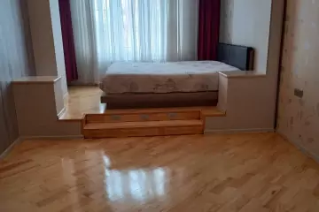 Aylıq Kirayə Yeni Tikili Ağ şəhər Kompleksində