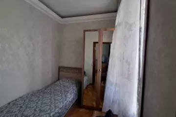 Satılır Köhnə Tikili Gənclikdə