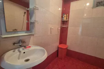 Satılır Həyət Evi Zabrat Qəsəbəsida