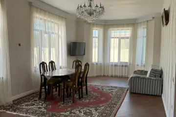 Satılır Bağ Evi Bilgəhdə