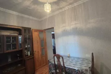 Satılır Həyət Evi Zabrat Qəsəbəsida