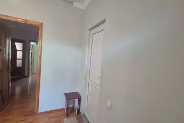 Satılır Həyət Evi Zabrat Qəsəbəsida