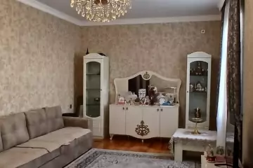 Satılır Həyət Evi Buzovnada