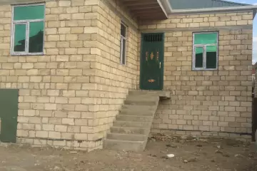 Satılır Həyət Evi Masazırda