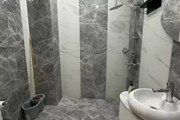 Aylıq Kirayə Yeni Tikili Nəsimi Bazarında