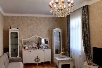 Satılır Həyət Evi Buzovnada