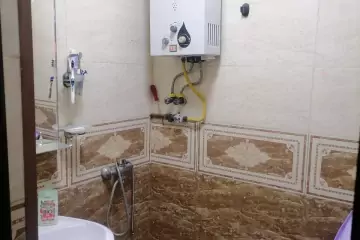 Satılır Köhnə Tikili Biləcəridə