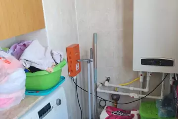 Satılır Köhnə Tikili Biləcəridə