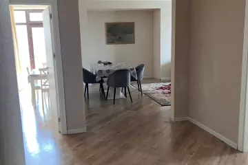 Aylıq Kirayə Yeni Tikili Grand Hayatda