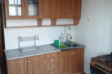 Satılır Köhnə Tikili Yeni Günəşlidə