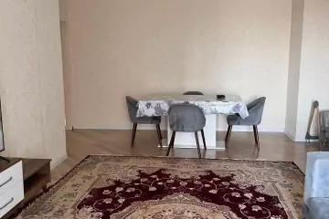 Aylıq Kirayə Yeni Tikili Grand Hayatda
