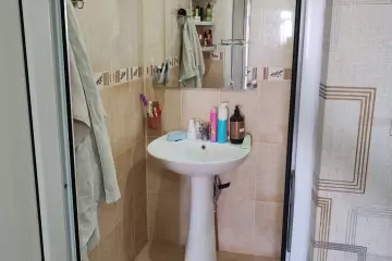 Satılır Köhnə Tikili Biləcəridə