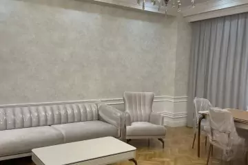 Aylıq Kirayə Yeni Tikili Ağ şəhər Kompleksində