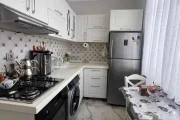 Satılır Yeni Tikili Masazırda
