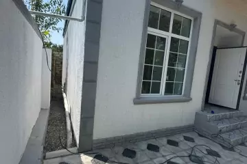 Satılır Həyət Evi Buzovnada