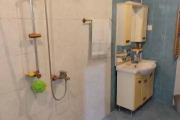Satılır Həyət Evi Masazırda