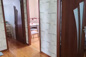 Satılır Köhnə Tikili Biləcəridə