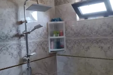 Satılır Həyət Evi Lökbatanda
