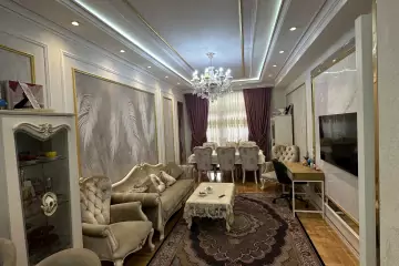 Satılır Yeni Tikili 8-ci Kilometrdə