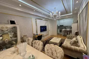 Satılır Yeni Tikili 8-ci Kilometrdə