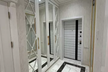 Satılır Yeni Tikili 8-ci Kilometrdə
