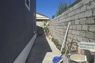 Satılır Bağ Evi Mərdəkanda