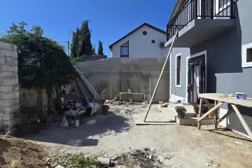 Satılır Bağ Evi Mərdəkanda