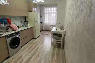 Satılır Köhnə Tikili Biləcəridə
