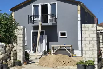 Satılır Bağ Evi Mərdəkanda